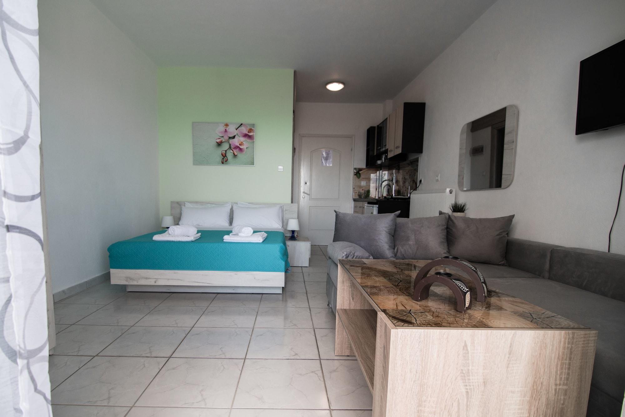 Dias Apartments Mola Kalyva Esterno foto